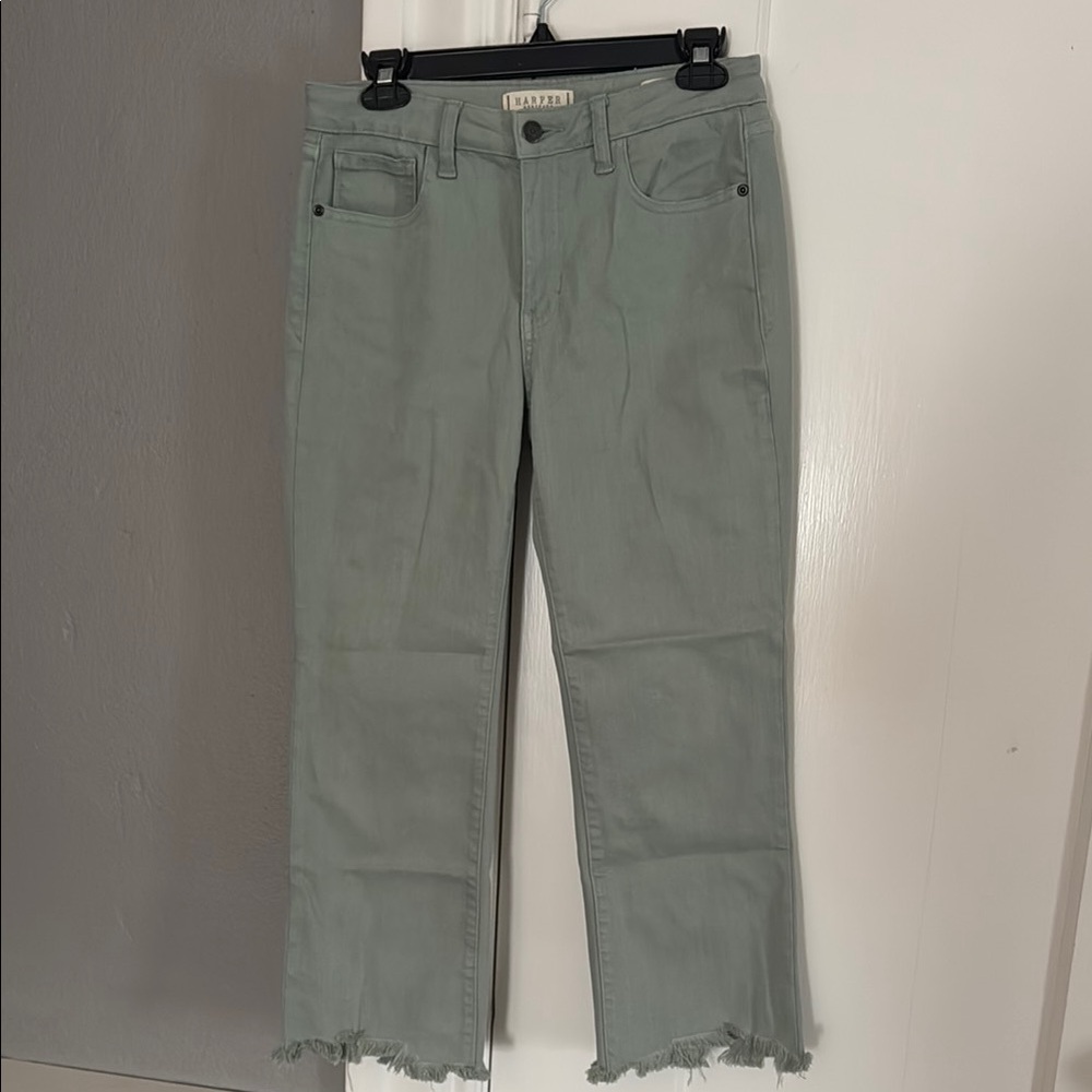 Sage Ankle Cropped Jeans with Frayed Hem NWOT